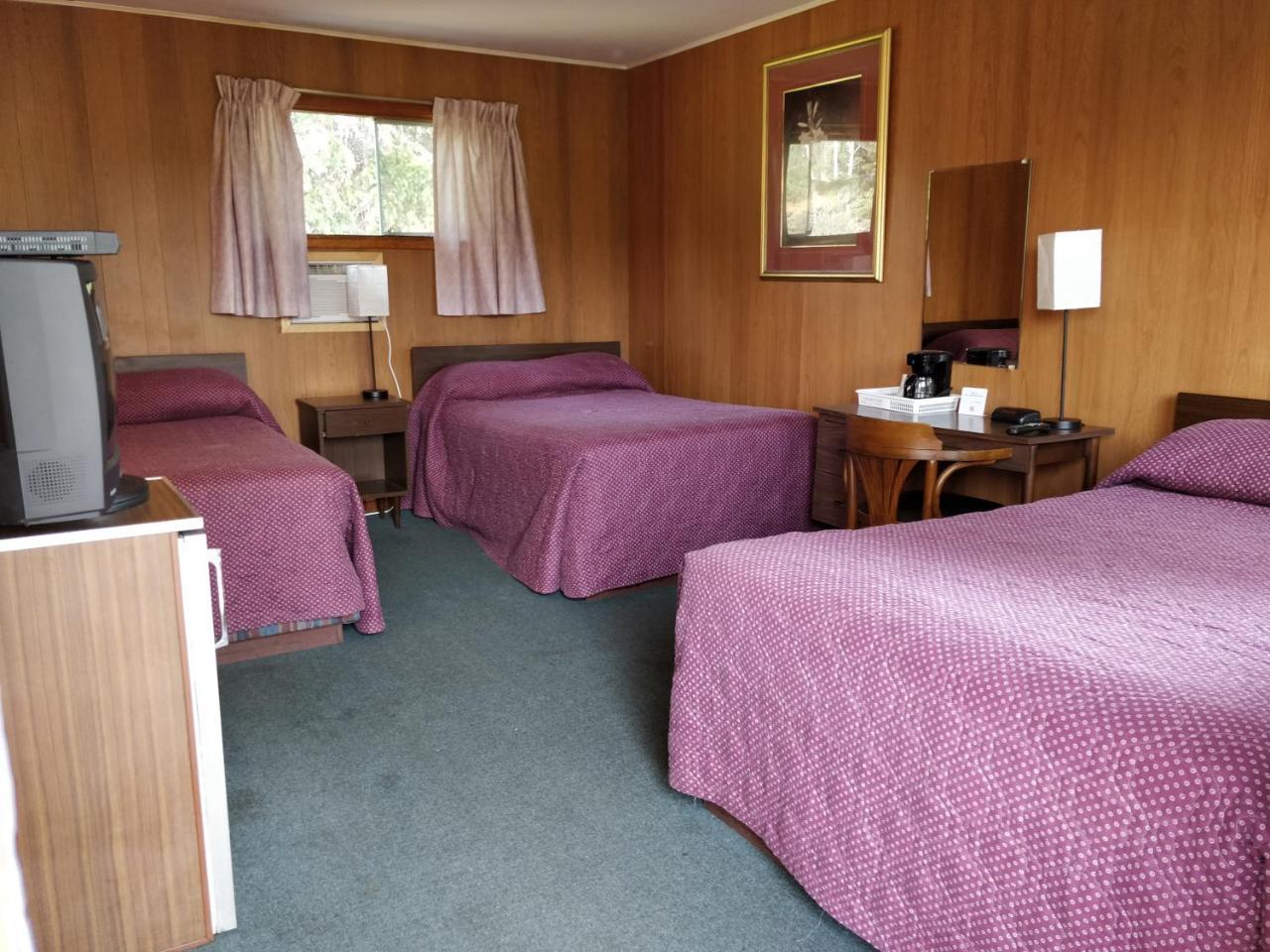 Telstar Motel Kakabeka Falls 外观 照片